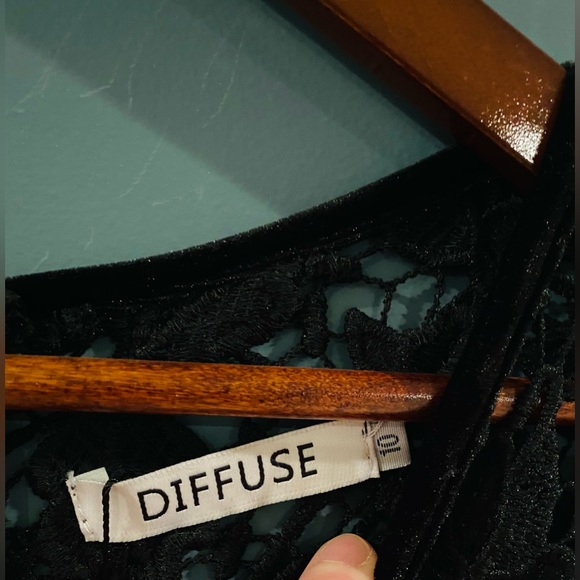 *NWT* Diffuse Lace and Velvet Bell-sleeve Jumper, Size 10. - Picture 4 of 7